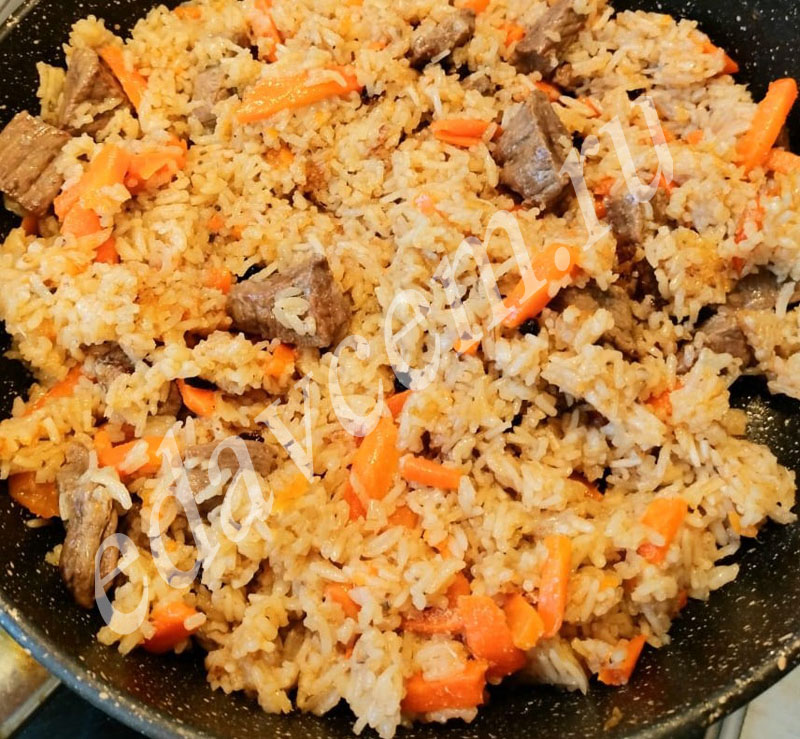 Приготовленный плов